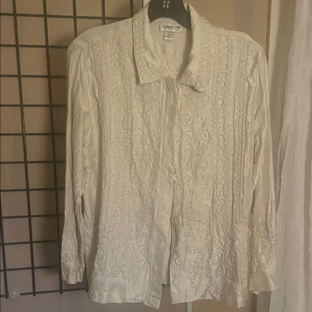 Coldwater Creek Ivory Embroidered Button Down Shirt